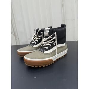Vans Standard Mid Snow MTE Boots - Men’s 8